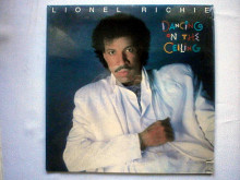 LIONEL RICHIE (Dancing on the Ceiling)