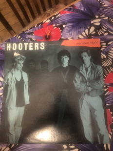 Hooters - nervous night-Vg/nm ( конверт/плита, goldmine)