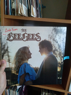 Bee Gees – Love From The Bee Gees (2LP), сборники, который был выпущен только в Великобритании, 19