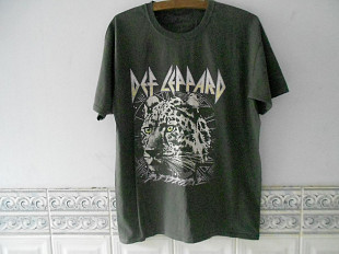 Футболка "Def Leppard" (100% cotton, L)