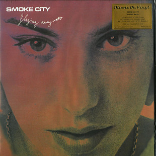 Smoke City – Flying Away