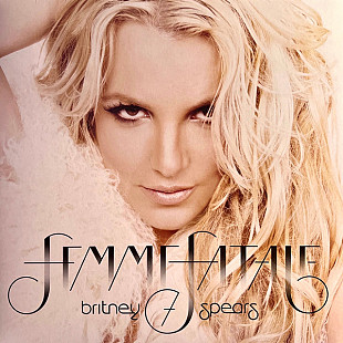 Britney Spears – Femme Fatale