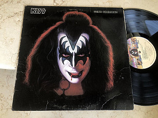 Kiss = Gene Simmons ‎– Gene Simmons ( USA ) Goldisc Pressing LP