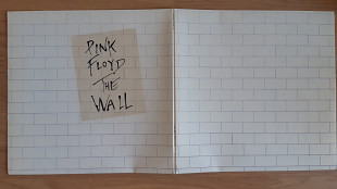 PINK FLOYD THE WALL 2 LP ( HARVEST 1C1981634110 A-0/B0 - 1C1981634111 A-01/BO ) G/F with Sticke