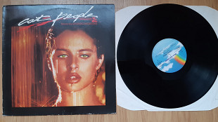 OST CAT PEOPLE - GIORGIO MORODER DAVID BOWIE - VOCAL ( MCA 204 634 A1/B1 ) 1981 GERMANY