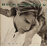 Ricky Martin – A Medio Vivir