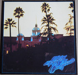 Eagles – Hotel California (Asylum Records – AS 53 051, Germany) inner sleeve, poster EX+/EX