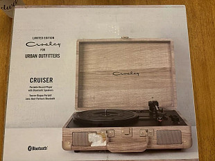 Програвач Crosley Cruiser Urban Outfitters Limited Edition