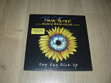 Pink Floyd – Hey Hey Rise Up (2022, Europe, 7` single)