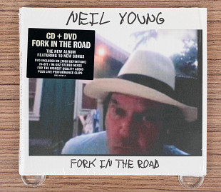 Neil Young - Fork In The Road (Европа, Reprise Records)