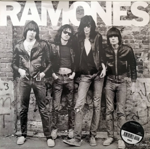 Вінілова платівка Ramones The - Ramones (Remastered) (180 Gr Black) 1LP (81227932756)