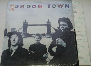 WINGS London Town LP VG++/EX (No Poster)