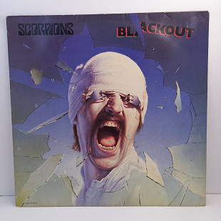 Scorpions – Blackout LP 12" (Прайс 32291)