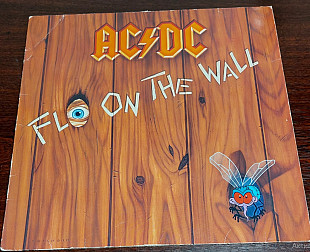 AC/DC – Fly On The Wall