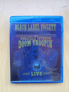 Black label society - The european invasion doom troopin live.