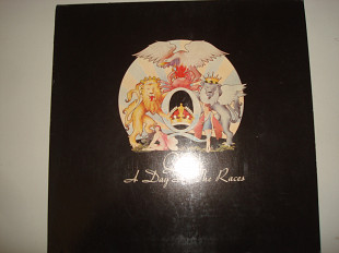 QUEEN- A Day At The Races 1976 Orig. Germany Rock Hard Rock Pop Rock Classic Rock