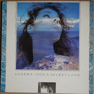 Sandra – Into A Secret Land (Virgin – 209 371630, Italy) inner sleeve EX+/EX+