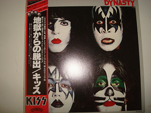 KISS- Dynasty 1979 8-page booklet Japan Rock Hard Rock--РЕЗЕРВ