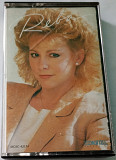 REBA McENTIRE Reba. Cassette US