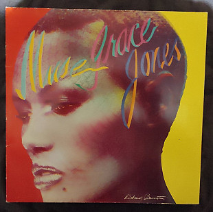 Grace Jones – Muse