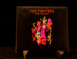 Foo Fighters – Wasting Light - 2011 - Japan.