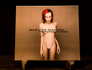 Mar1lyn Man5on – Mechanical Animals - 1998 - Japan.