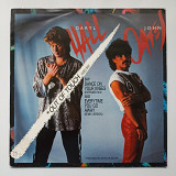 Daryl Hall & John Oates – Out Of Touch (Video Mix) (12", 45 RPM)