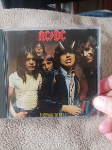 AC/DC – Highway To Hell