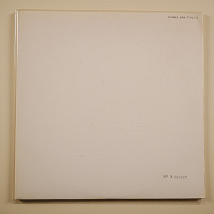 The Beatles – The Beatles [Japan, Apple Records – EAS-77001, 1976]