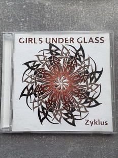 Girls under glass-Ziklus