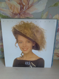 Kylie Minogue - Kylie (1-й альбом), 1988, PWL Records – HF 3, UK (ЕХ+/ЕХ+, вставка из плотного кар