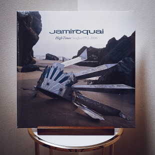 Jamiroquai – High Times (Singles 1992–2006)