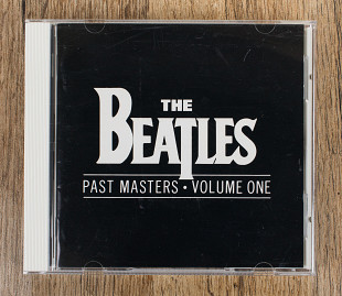 The Beatles - Past Masters • Volume One (Японія)