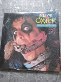 Alice Cooper Constriction mint