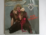 Twisted Sister "Stay Hungry" 1984 г. (Made in Germany, Nm-/Nm-