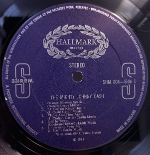 Johnny Cash – The Mighty Johnny Cash LP 12" (неродной конверт) (Прайс 46706)