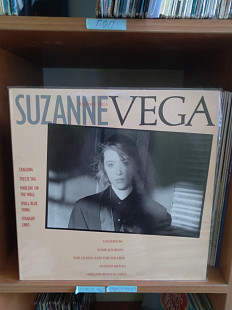 Suzanne Vega – Suzanne Vega (дебютный альбом), 1985, SP-6-5072, оригинал - USA (NM-/NM, вставка есть