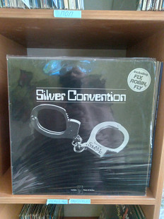 Silver Convention – Silver Convention (дебютный альбом), 1975, 89100OT, оригинал - Germany (выглядит