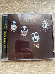 Kiss - Kiss