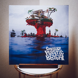 Gorillaz – Plastic Beach