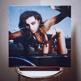 Charli XCX – Crash