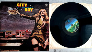 CITY BOY YOUNG MEN GONE WEST ( VERTIGO SPACESHIP 6360 151 1Y1/2Y2 ) 1977 ENGL