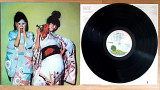 SPARKS KIMONO MY HOUSE ( PINK RIM ISLAND ILPS 9272 A1U/B2U ) 1975 ENGL