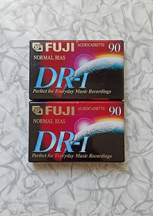 Кассеты FUJI DR-1 90 новые