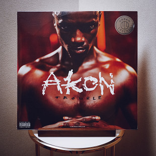 Akon – Trouble