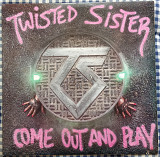 Twisted Sister – Come Out And Play