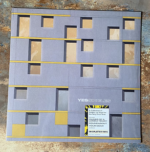 Yes – Yessingles – LP Yellow Translucent with Orange & Black Splatter