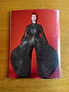 Журнал со статьями о David Bowie – Elvis Presley