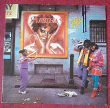 ARETHA FRANKLIN - WHO'S ZOOMIN WHO