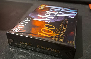 Sony Metal-XR 100